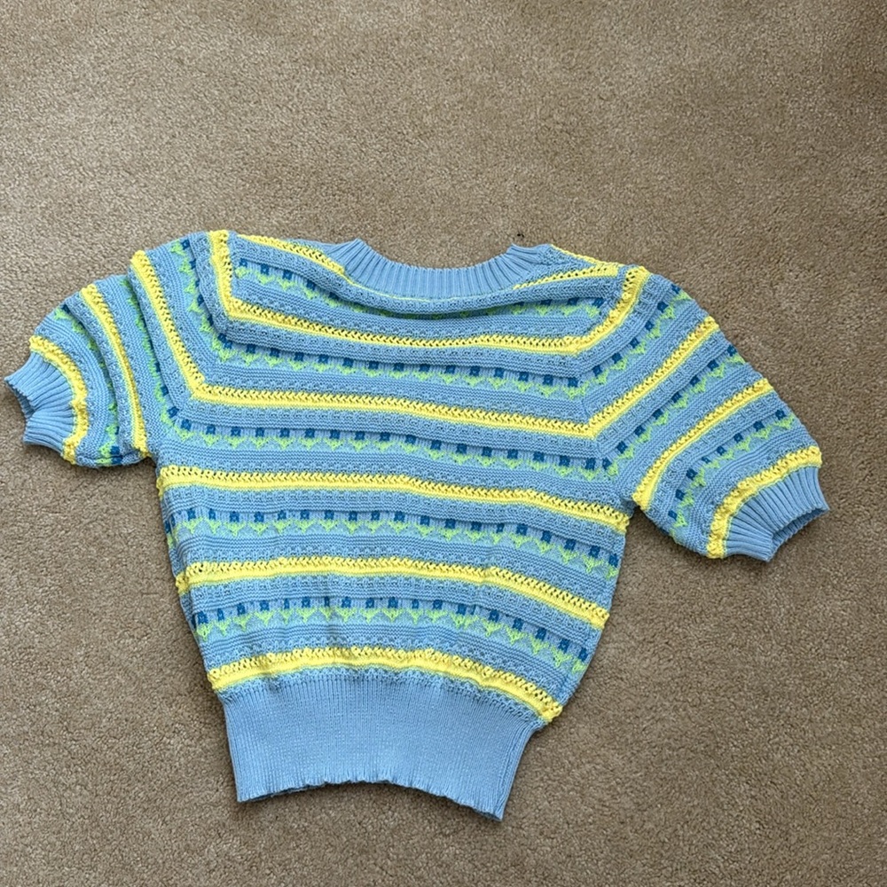 Spring/Summer Sweater - Picture 2 of 2